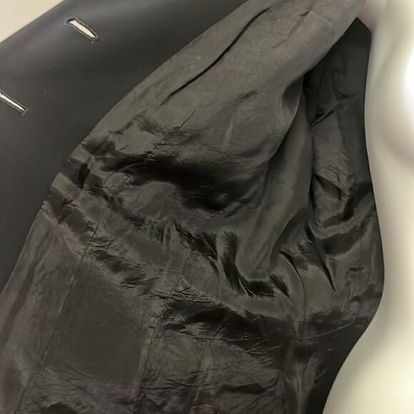 Ann Taylor Petites Black Button Down Lined Blazer with Pockets and Collar- 10P - Picture 14 of 16